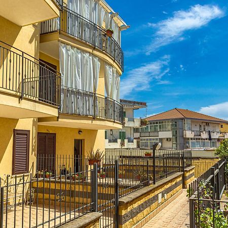 Villetta Desiderio Apartment Джардини Наксос Екстериор снимка