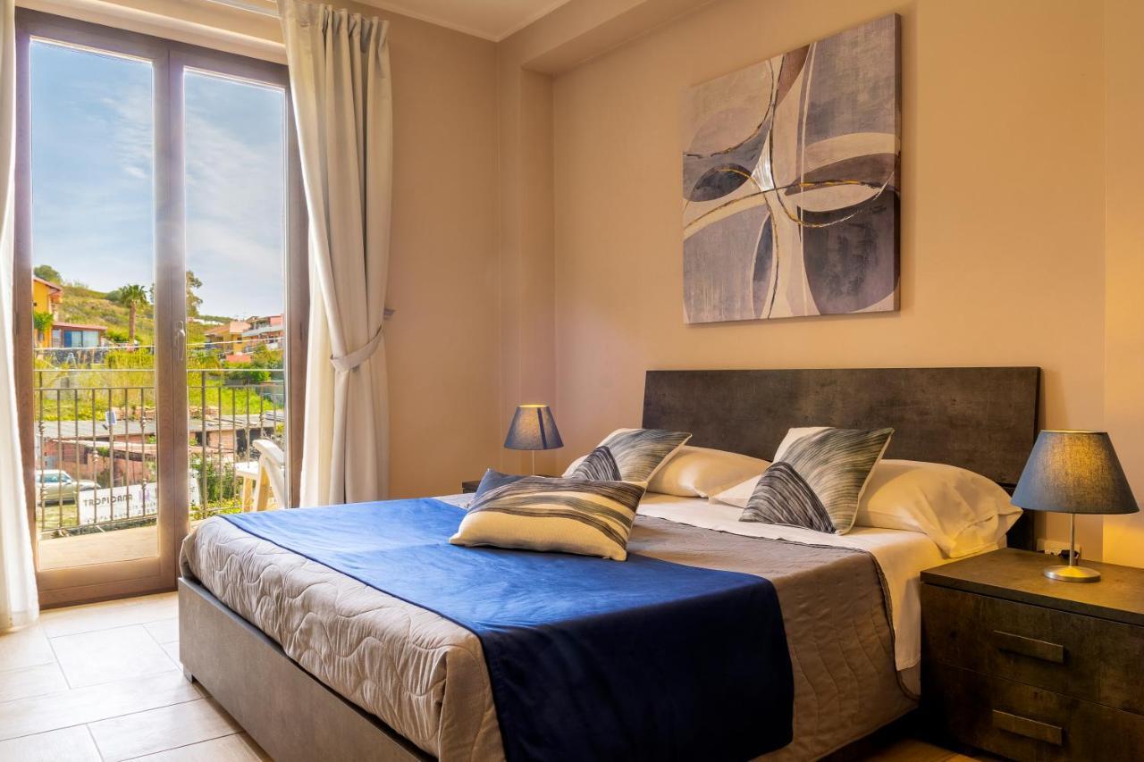 Villetta Desiderio Apartment Джардини Наксос Екстериор снимка