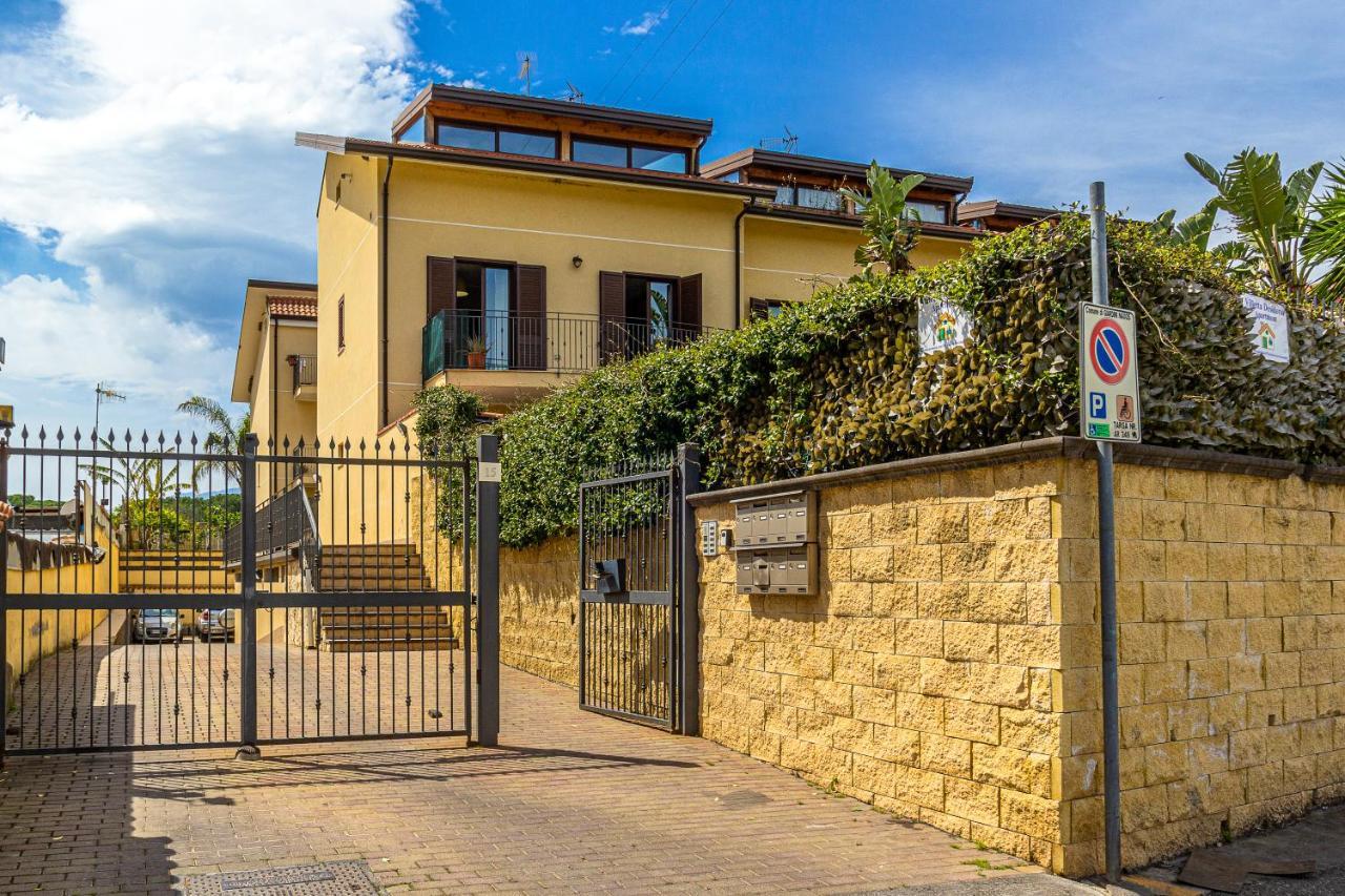 Villetta Desiderio Apartment Джардини Наксос Екстериор снимка